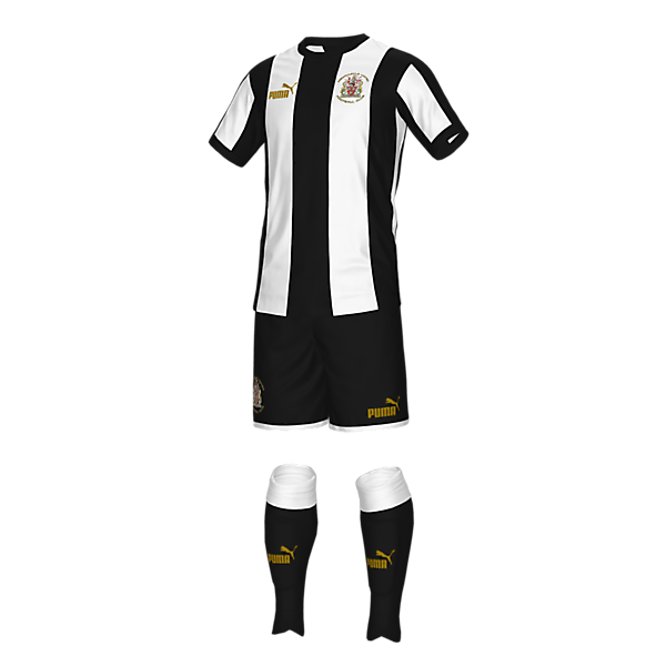 Newcastle United Puma Retro