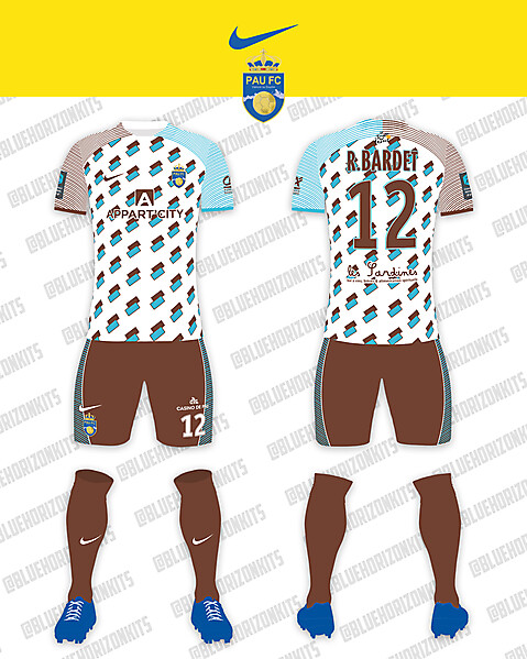 Pau FC Away Kit