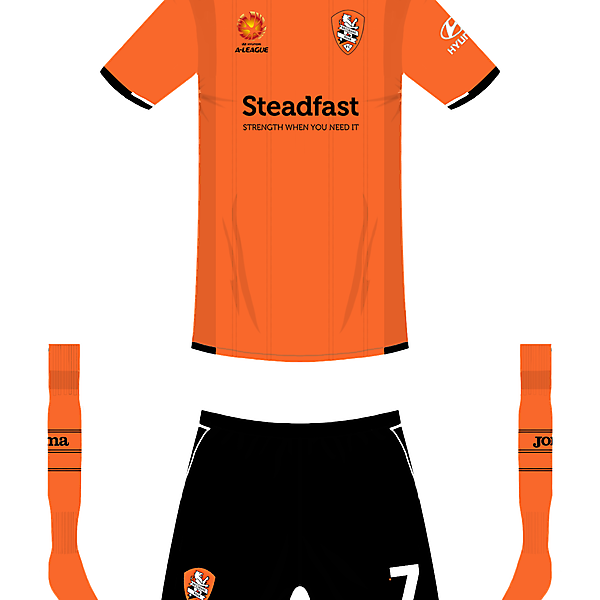 Brisbane Roar home kit 