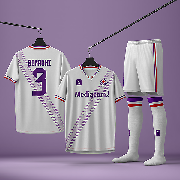 Fioretina away kit