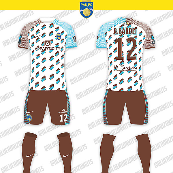 Pau FC Away Kit