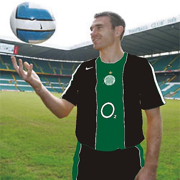 Celtic F.C. away 09/10 kit leak